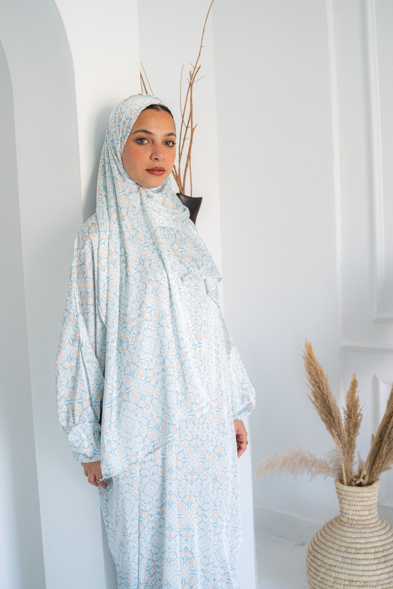 Molly isdal - Lillyscarfofficial