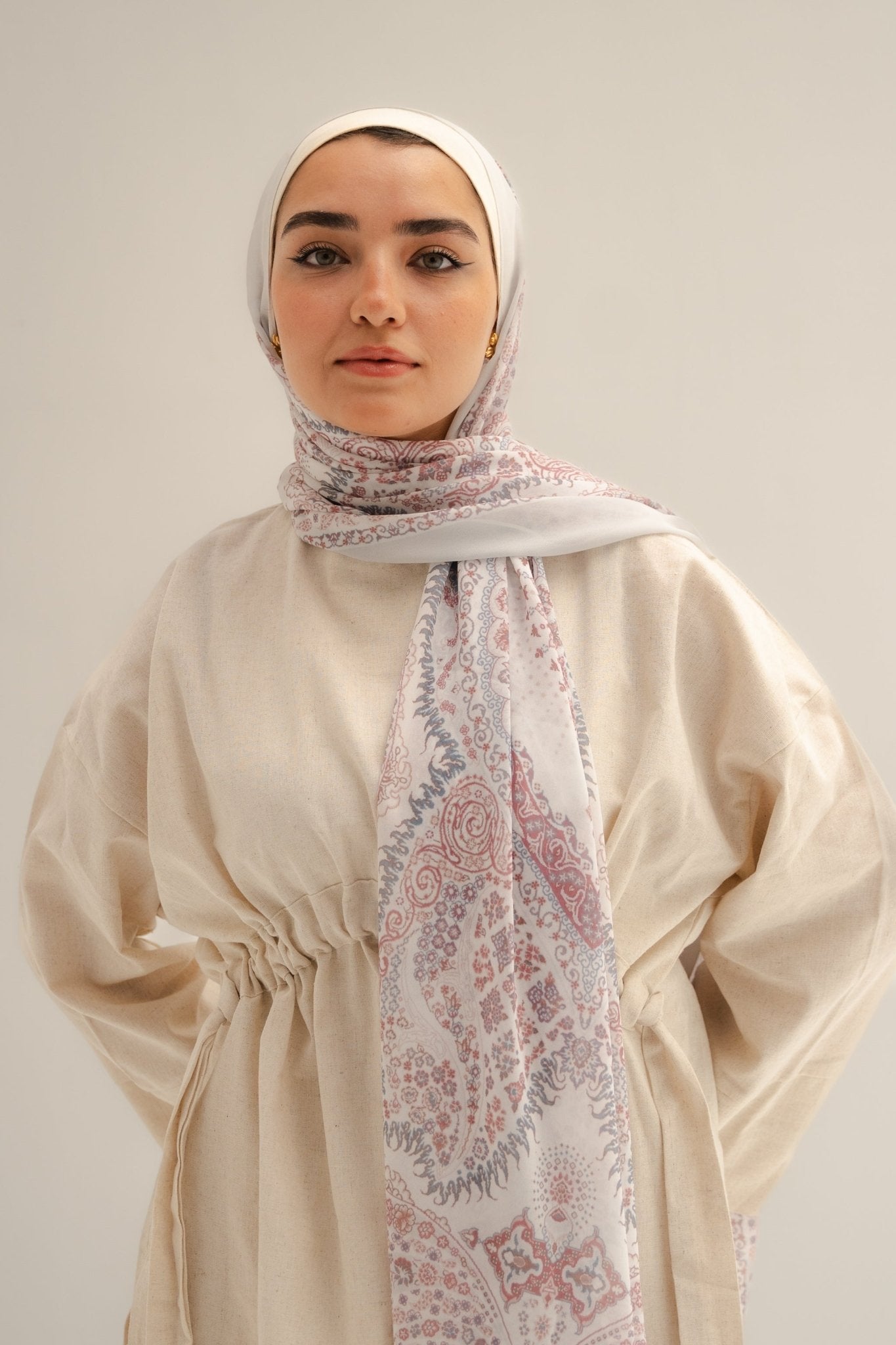 Mon - Lillyscarfofficial