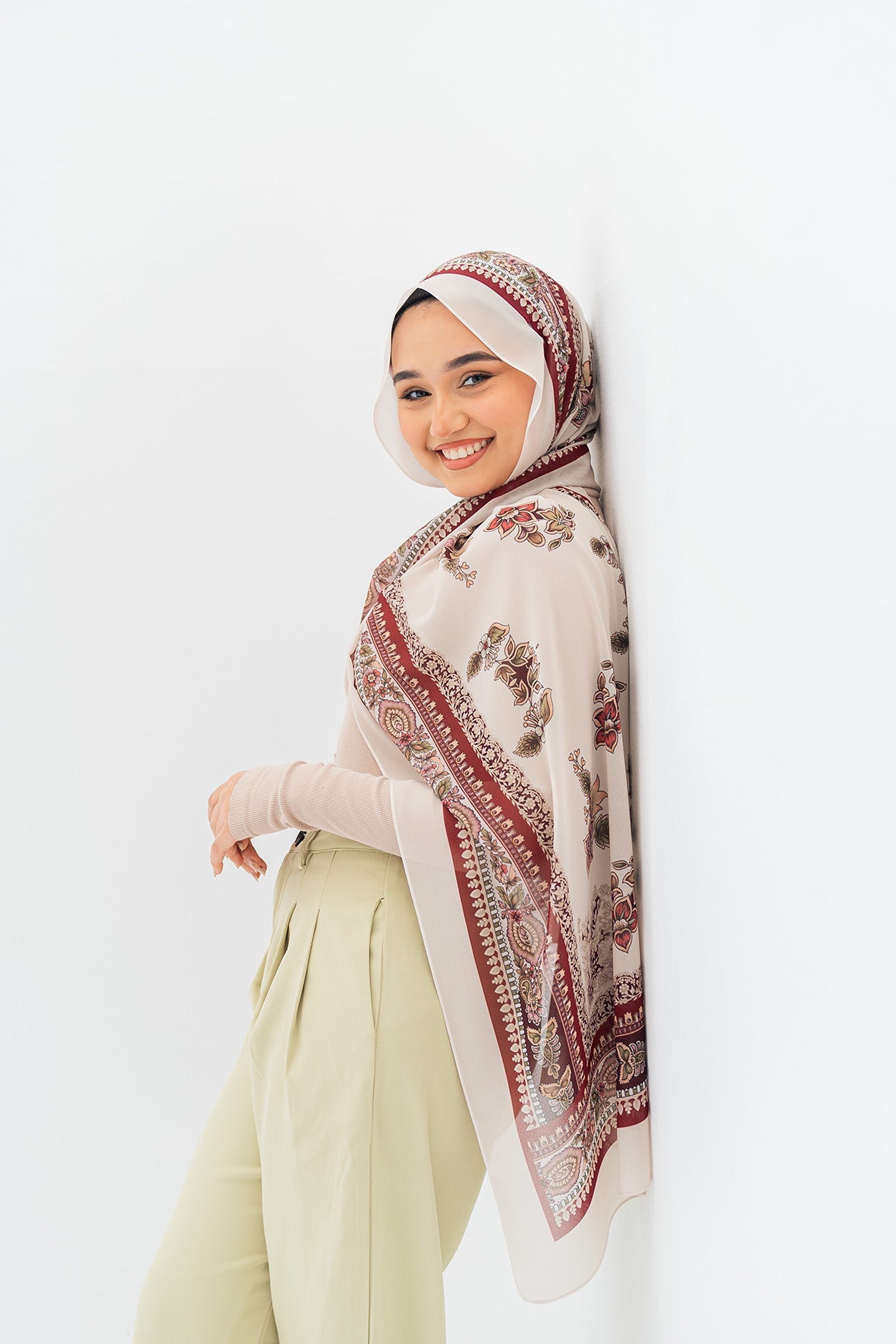 Perl - Lillyscarfofficial