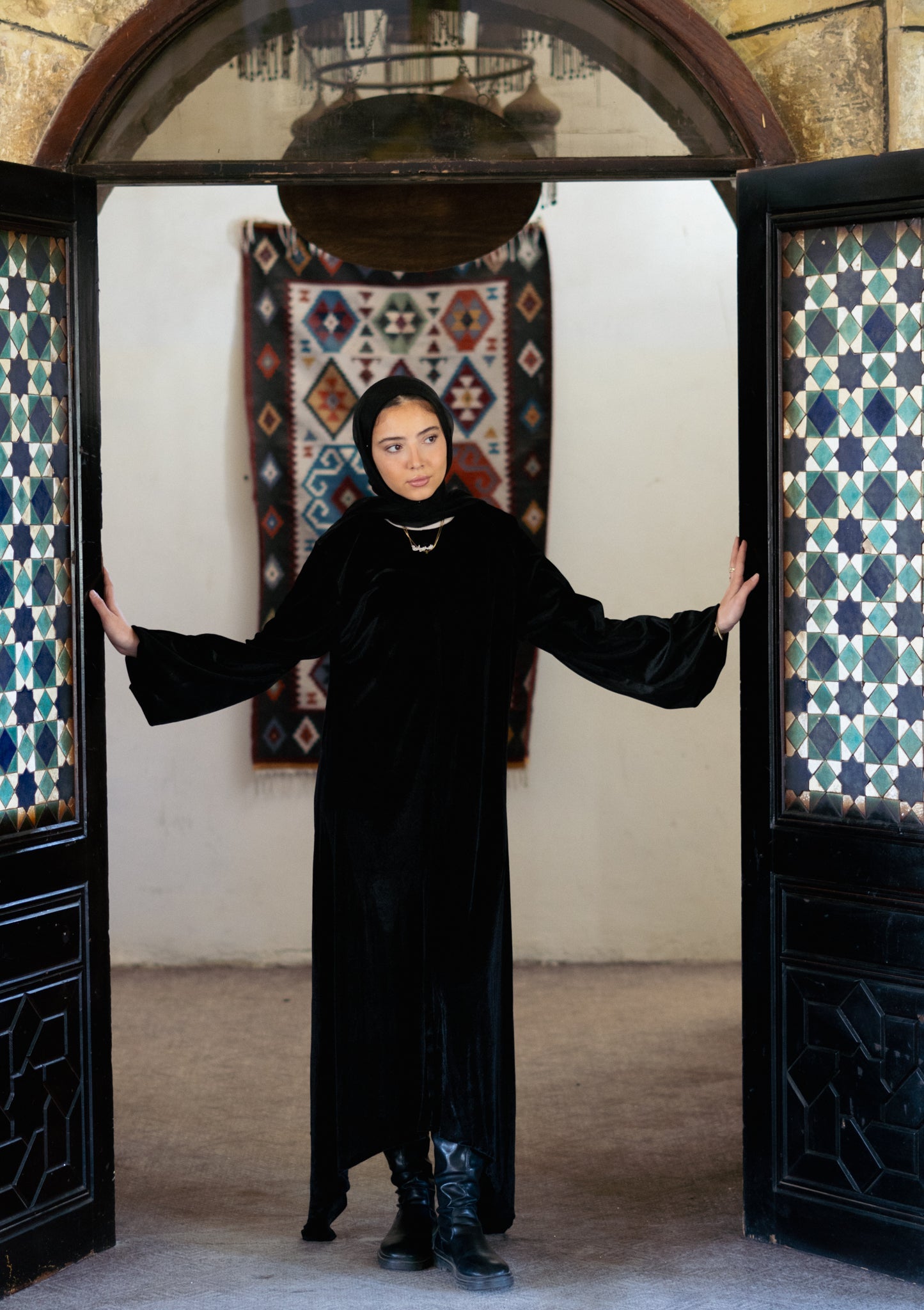 . - Lillyscarfofficial