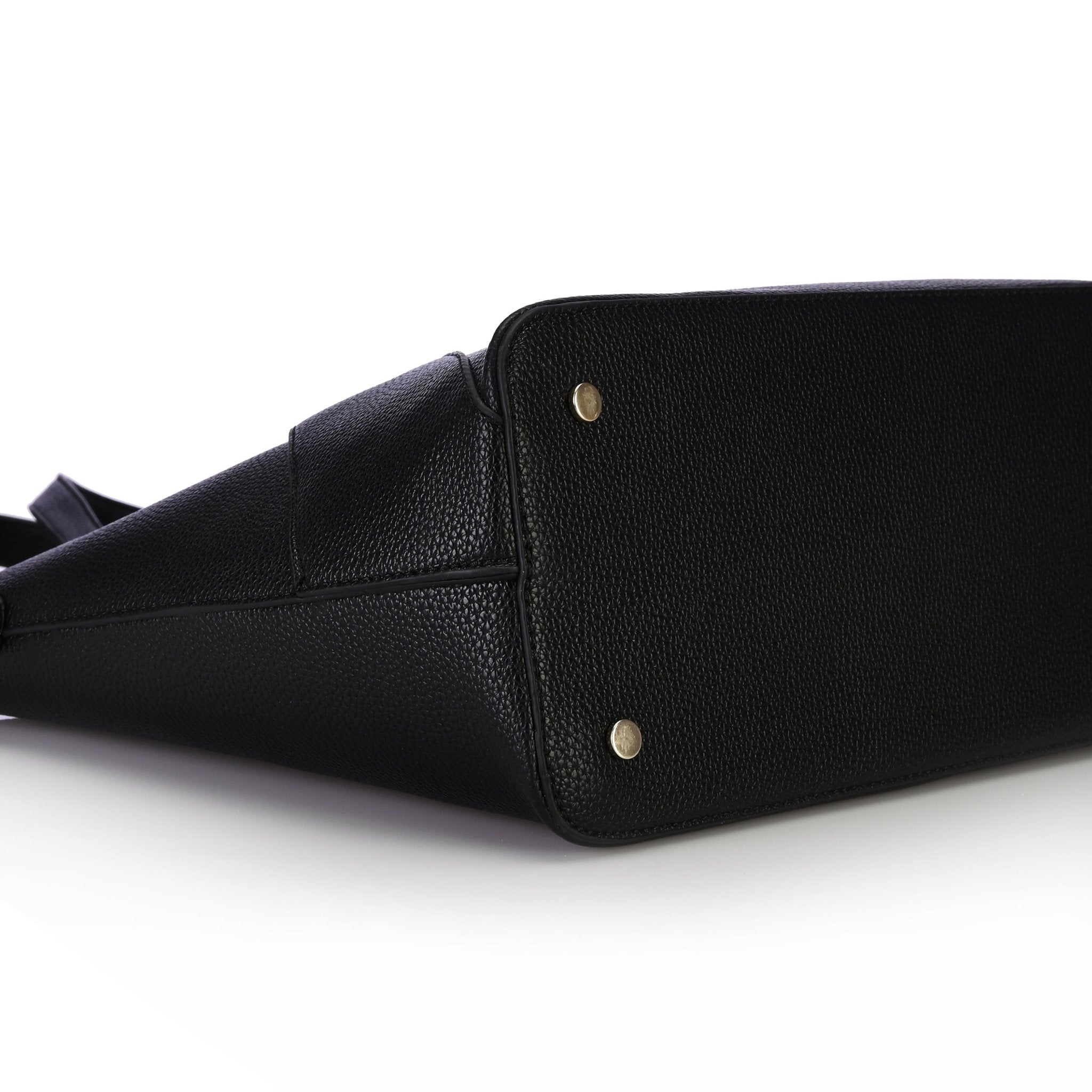 Raveno - Lillyscarfofficial