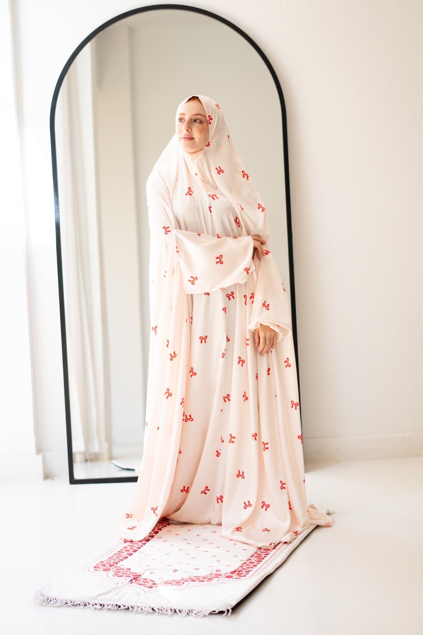 Red Bows - Lillyscarfofficial