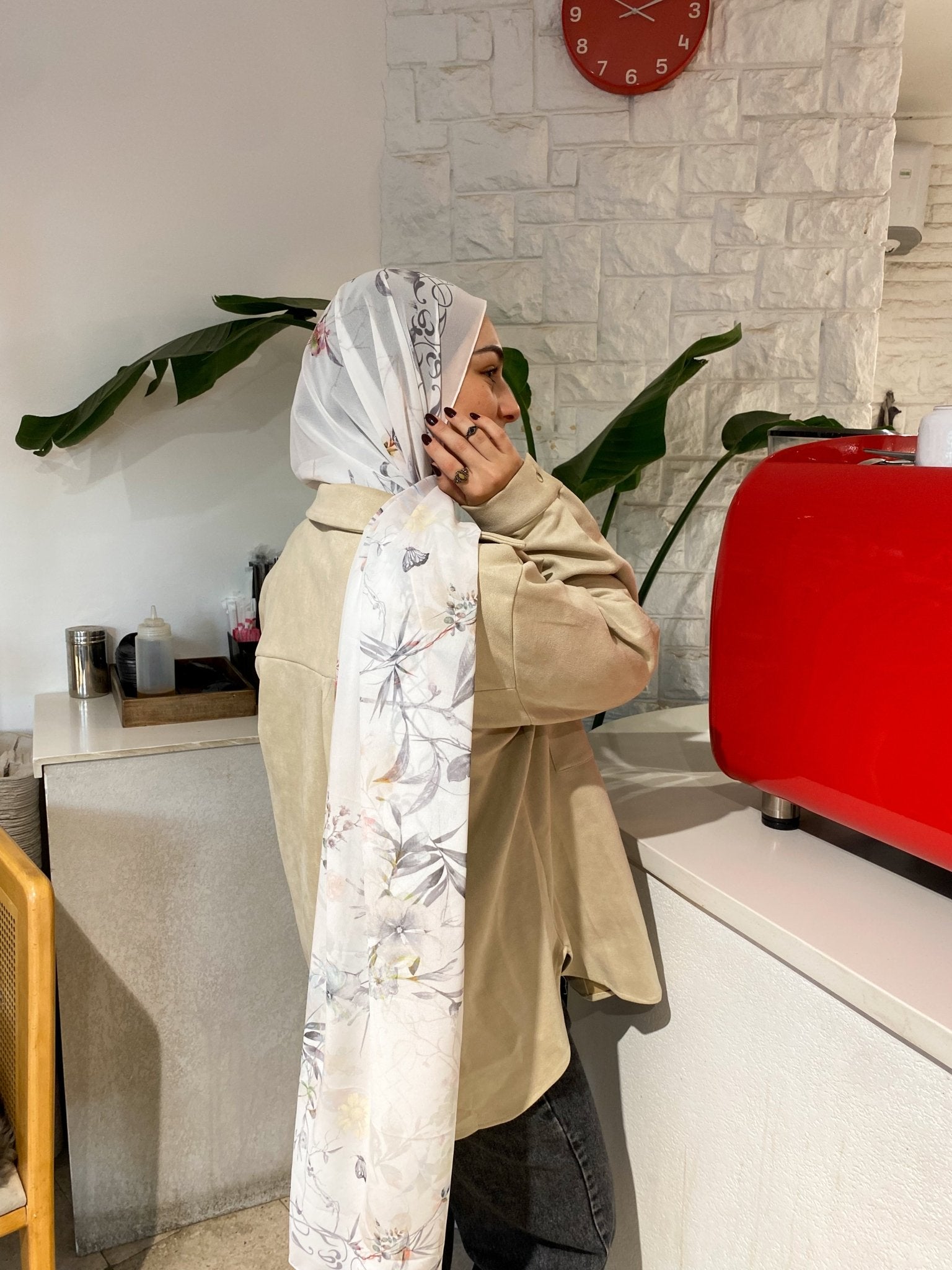 Serene - Lillyscarfofficial
