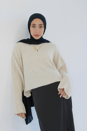 SHORT KNIT SWEATER IN BEIGE - Lillyscarfofficial