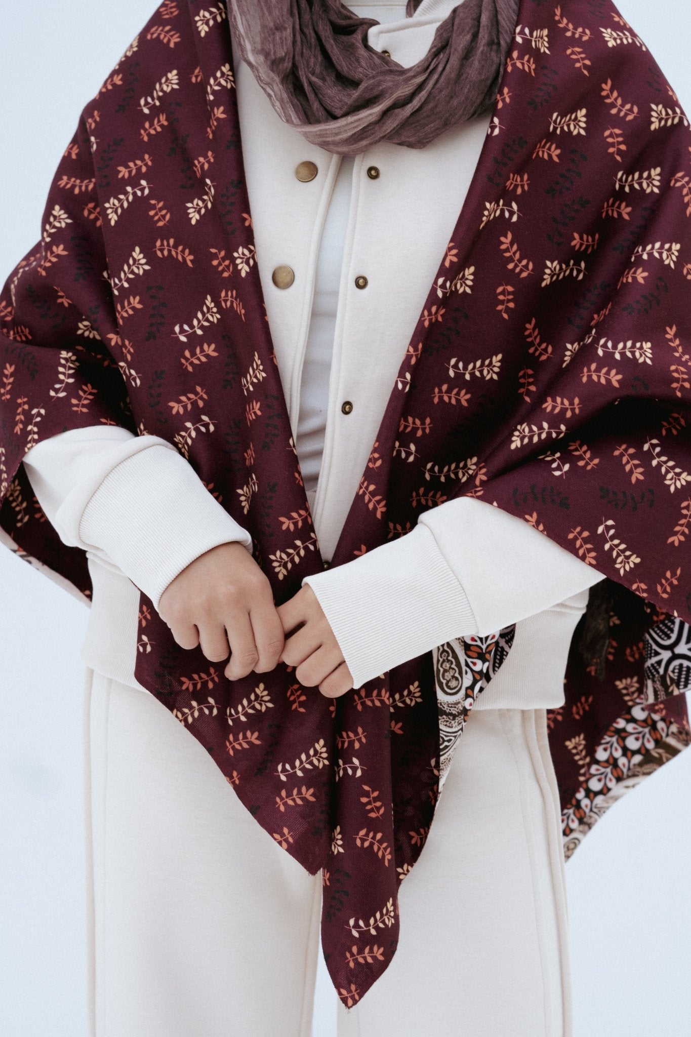 Signature Shawl - Lillyscarfofficial