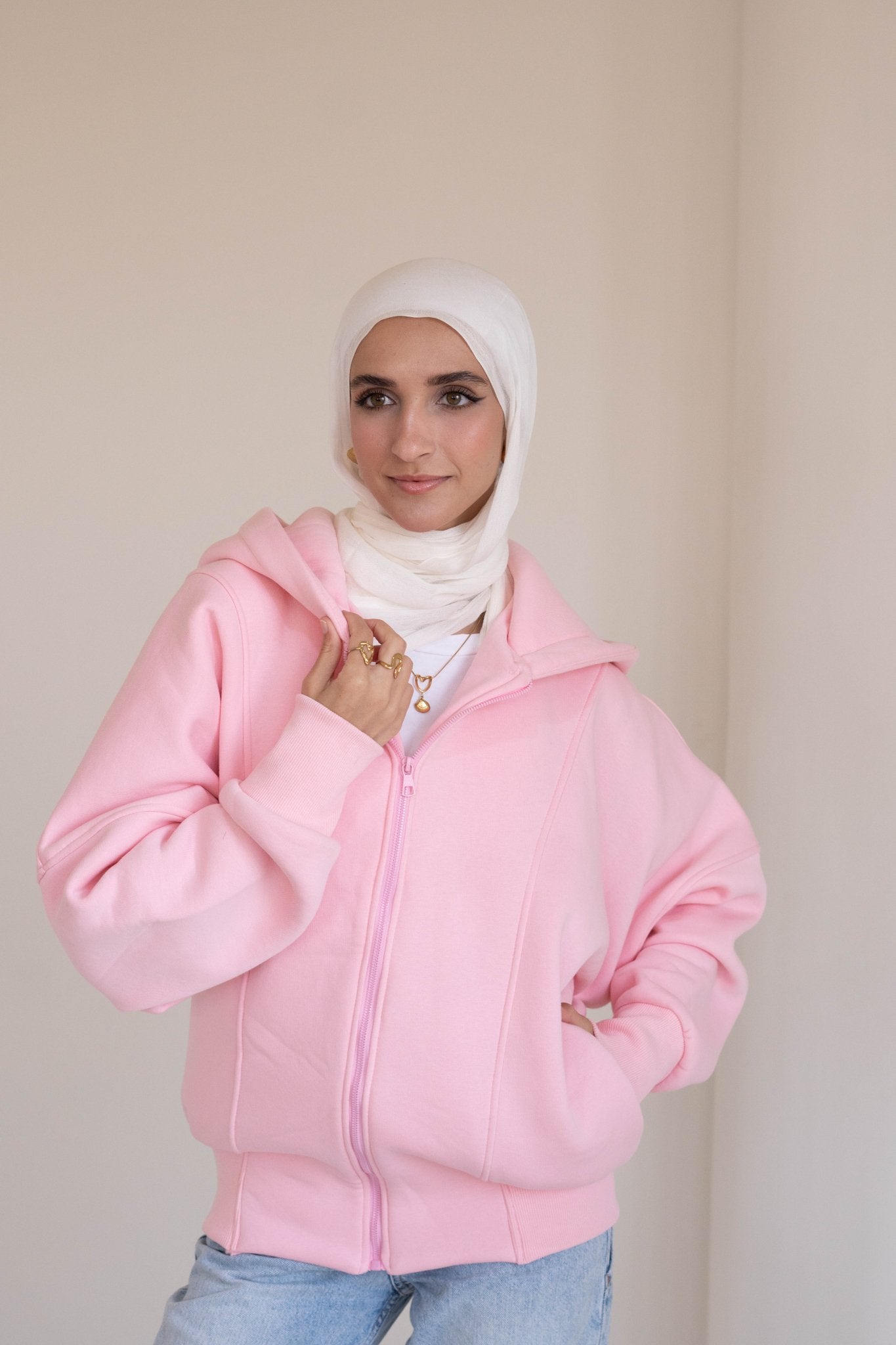 Sweatshirt | Cropped Hoodie - Lillyscarfofficial