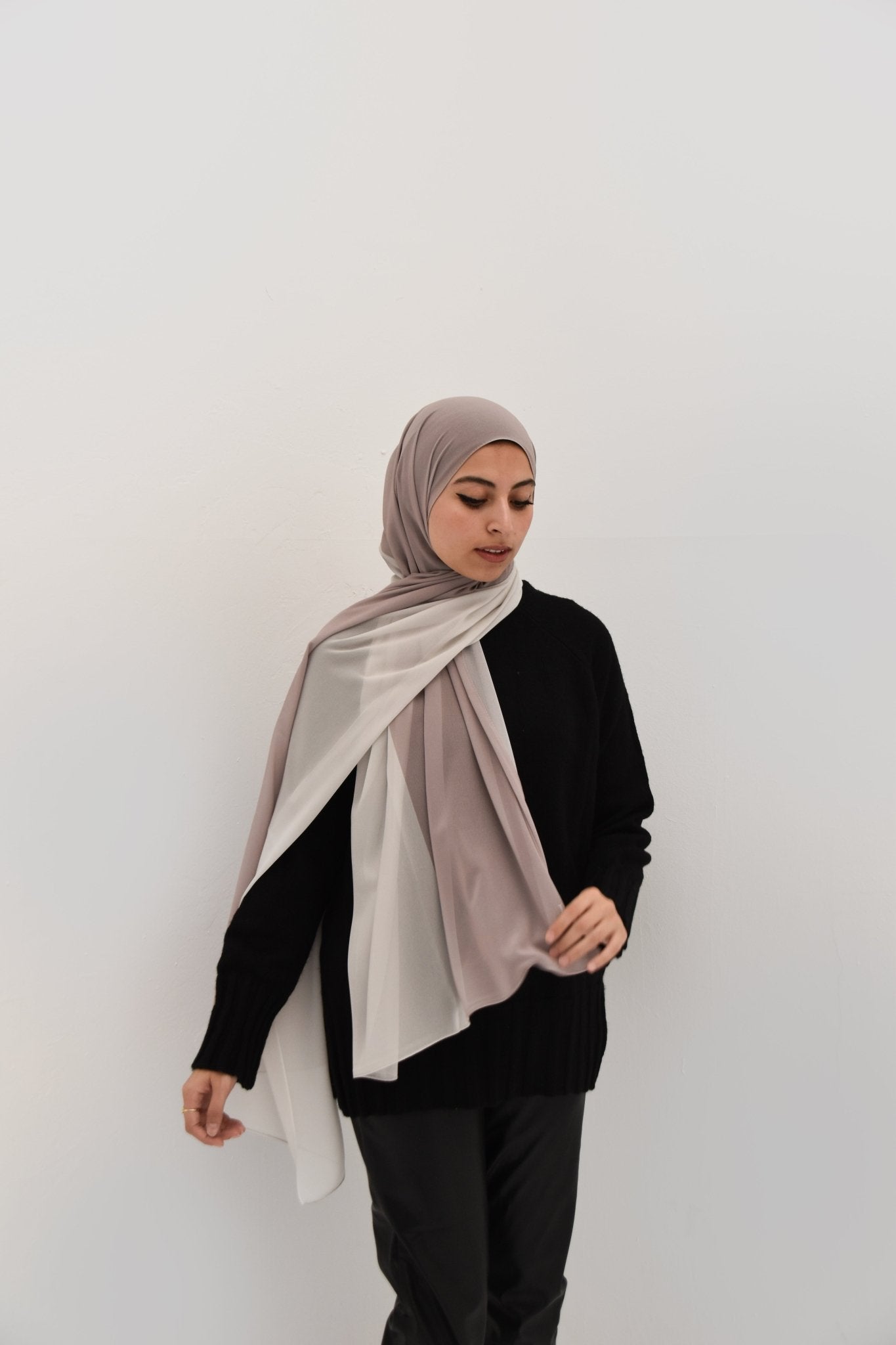 The Two Toned - Lillyscarfofficial