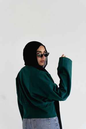 The wrap cozy top in emerald green - Lillyscarfofficial
