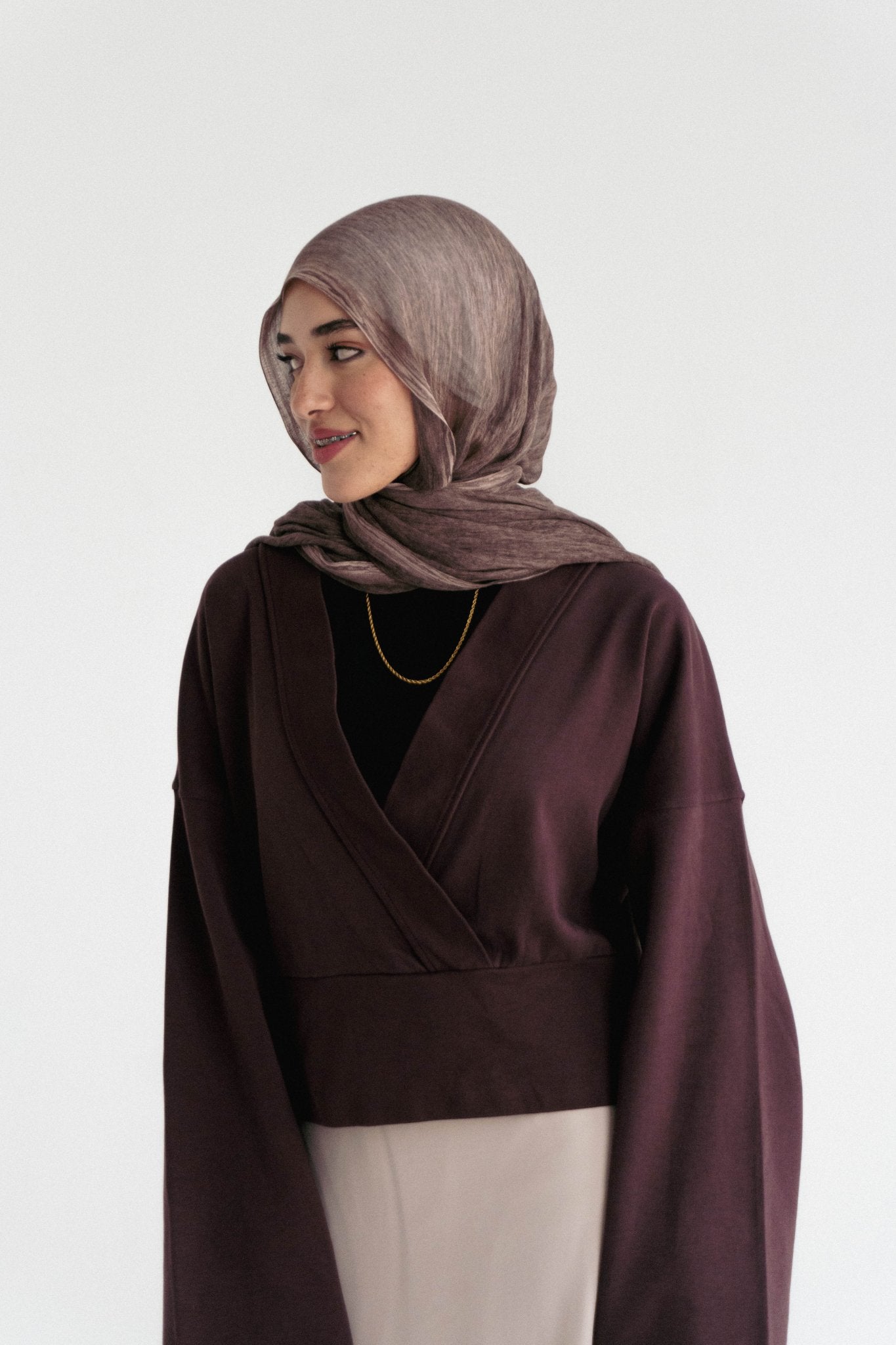 The wrap cozy top in Wine - Lillyscarfofficial