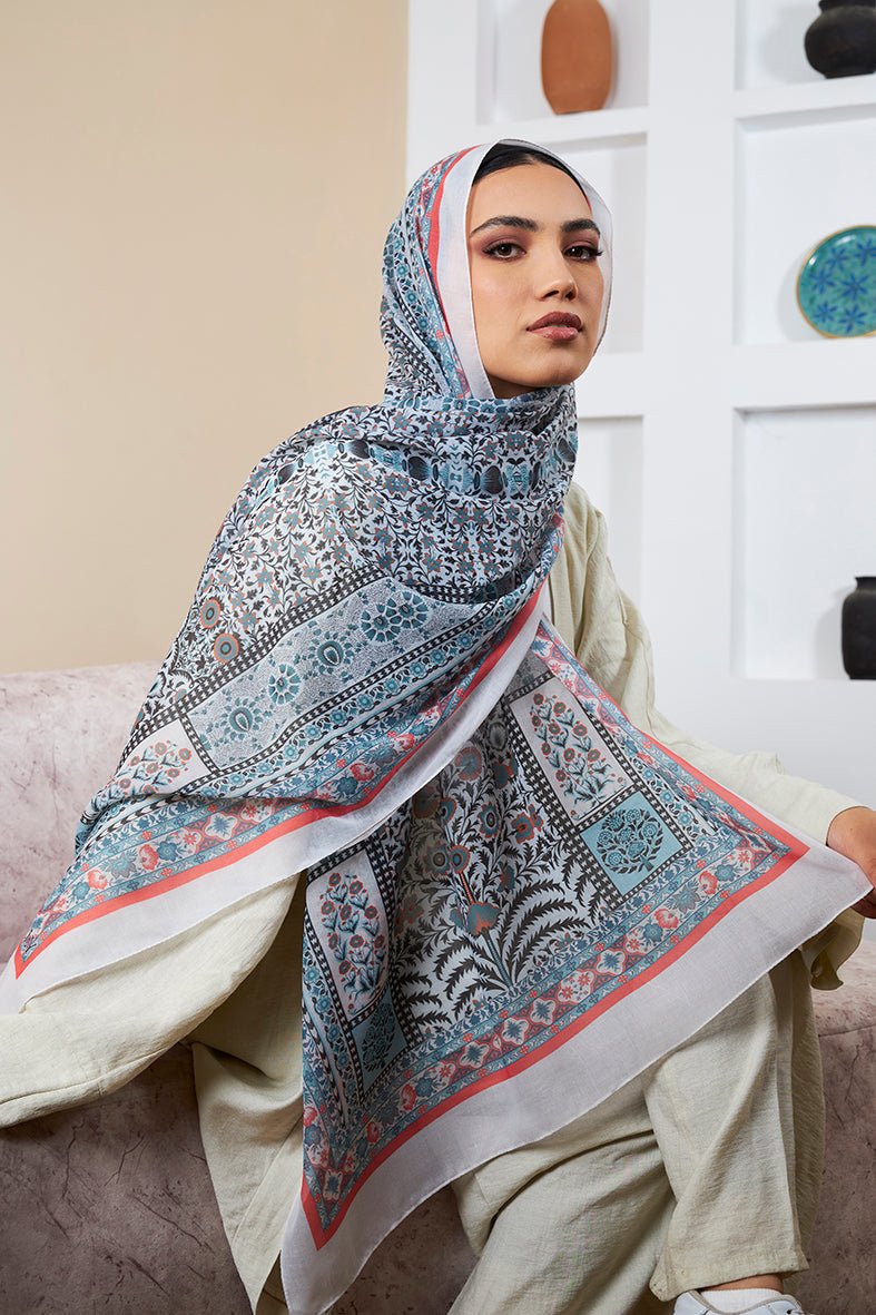 Ural - Lillyscarfofficial