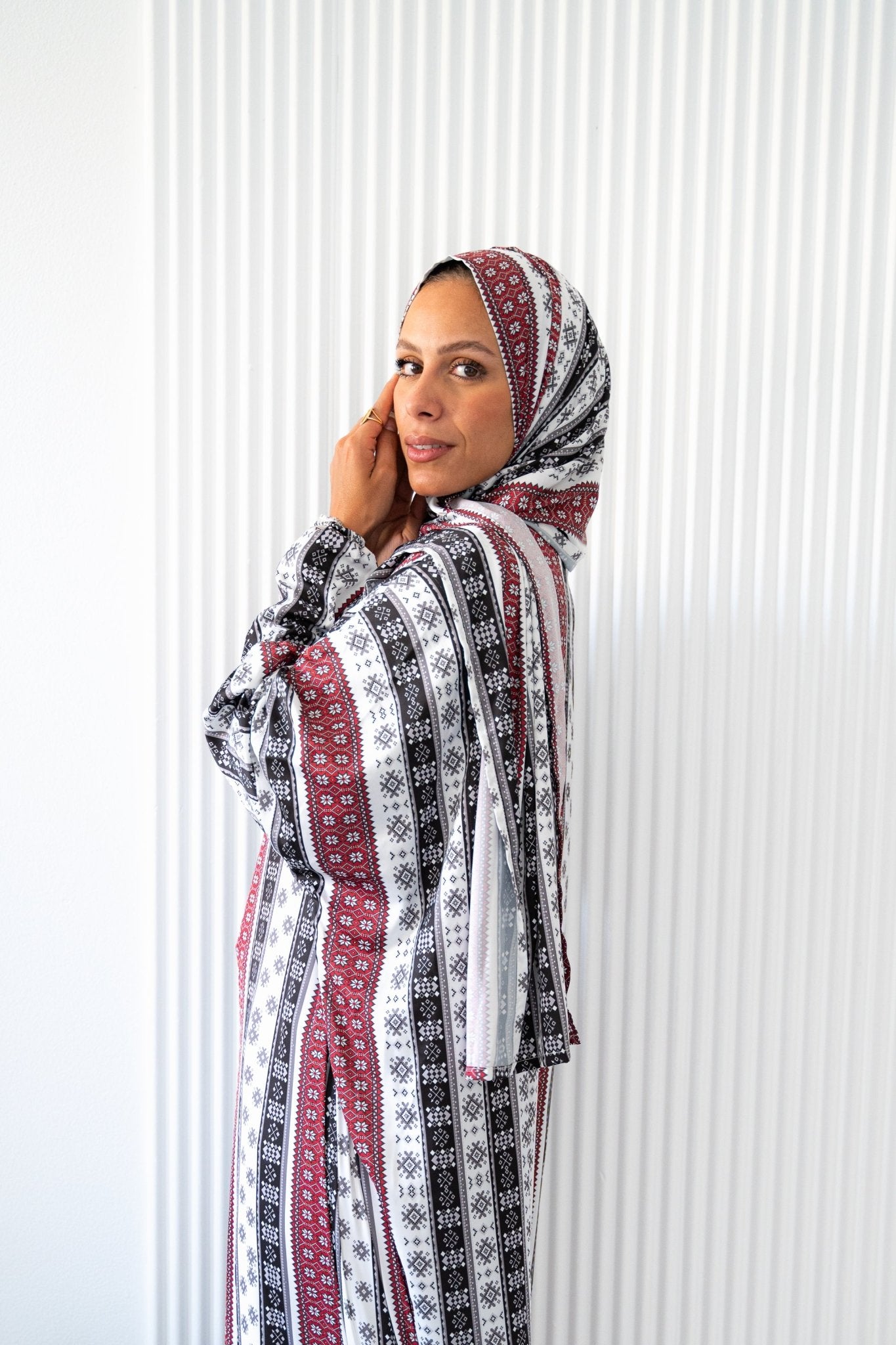 Vera isdal - Lillyscarfofficial