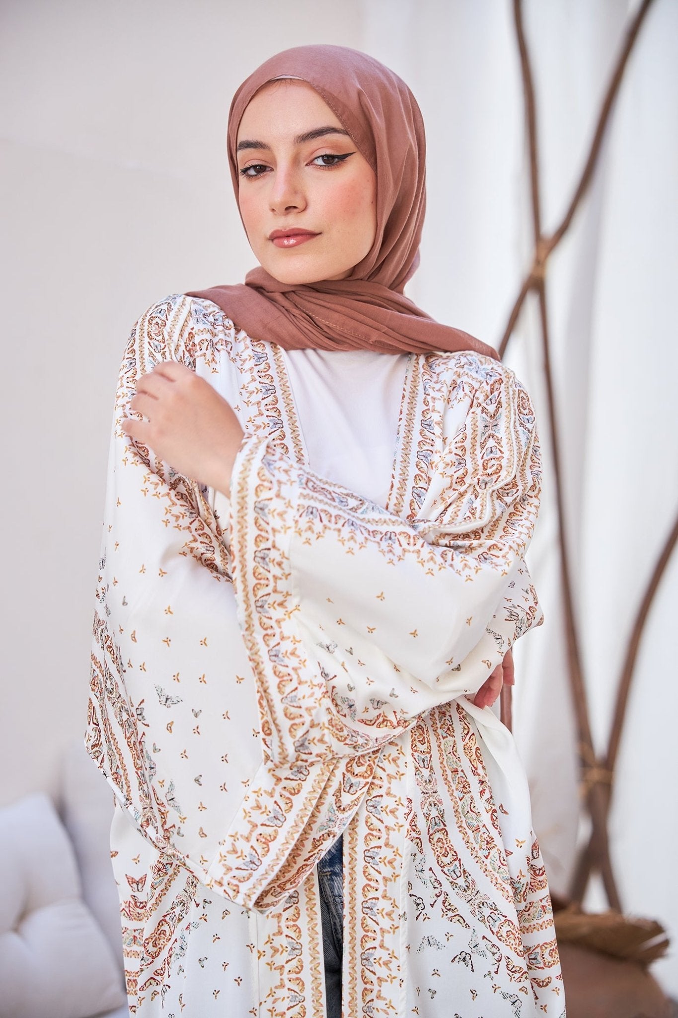 white butterflies - Lillyscarfofficial