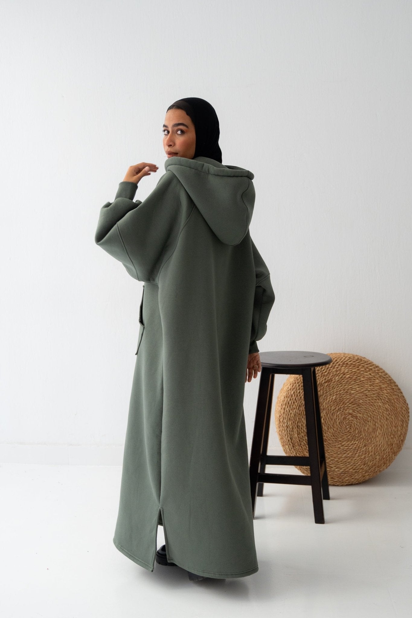 Winter Stroll dress in olive - Lillyscarfofficial