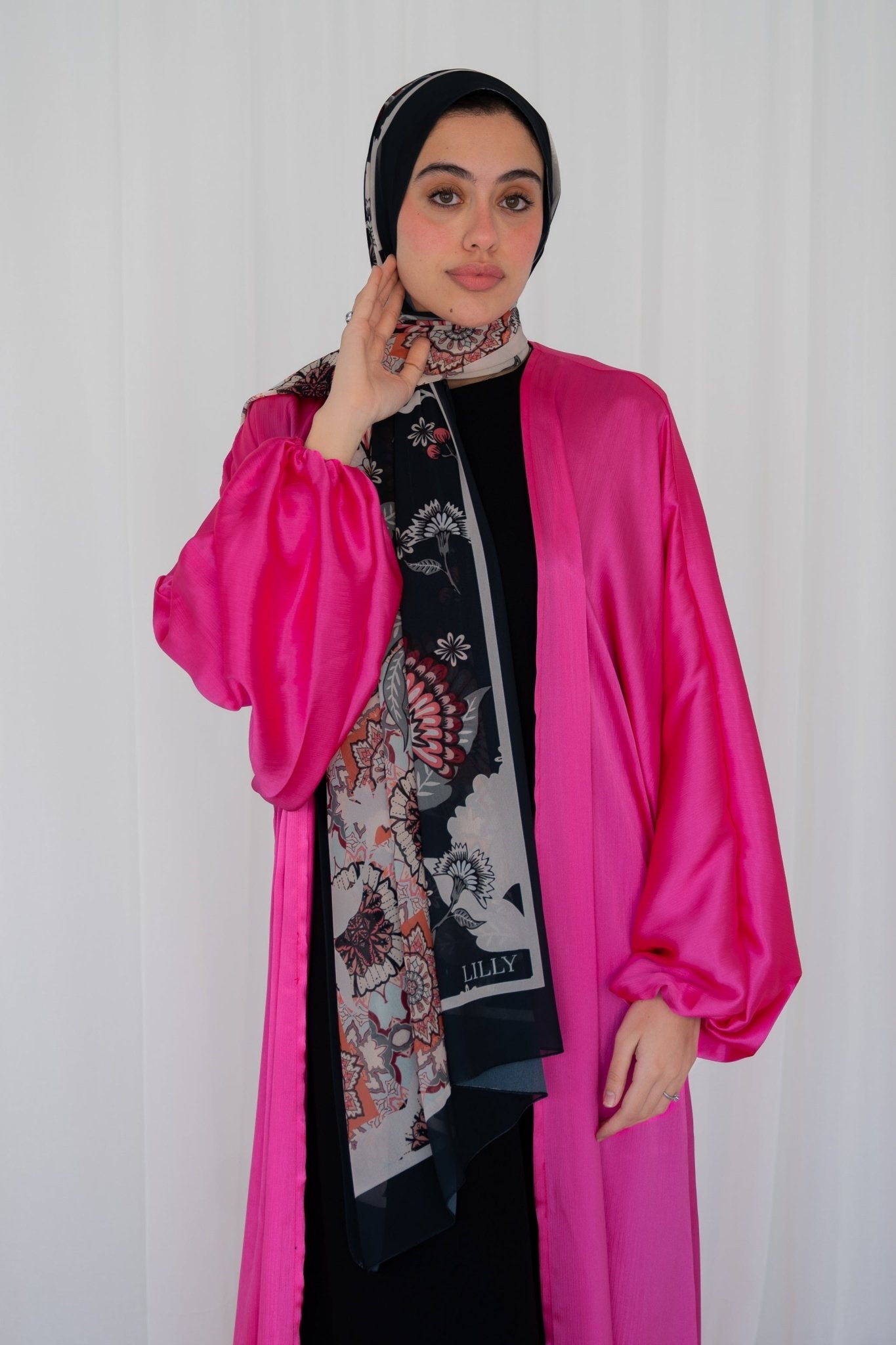 Yaffam - Lillyscarfofficial
