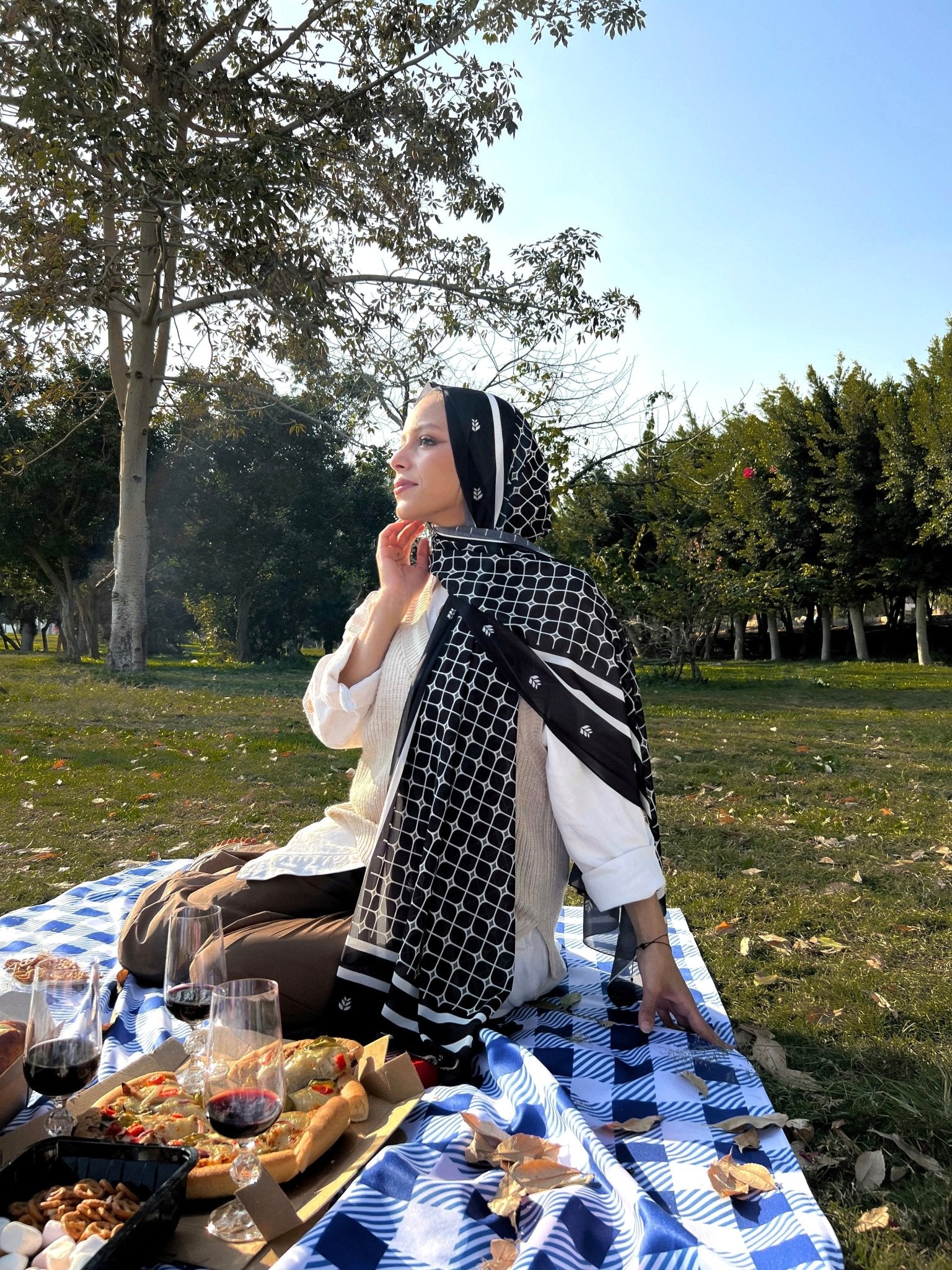 Black Sage - Lillyscarfofficial