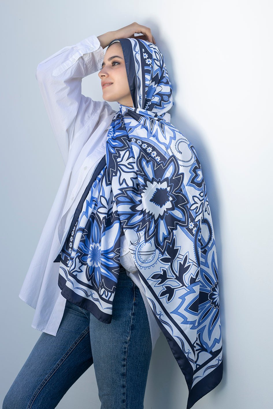 Cecilia - Lillyscarfofficial