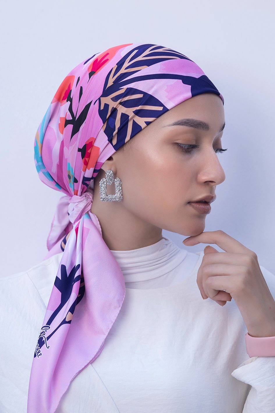 Eleanor - Lillyscarfofficial