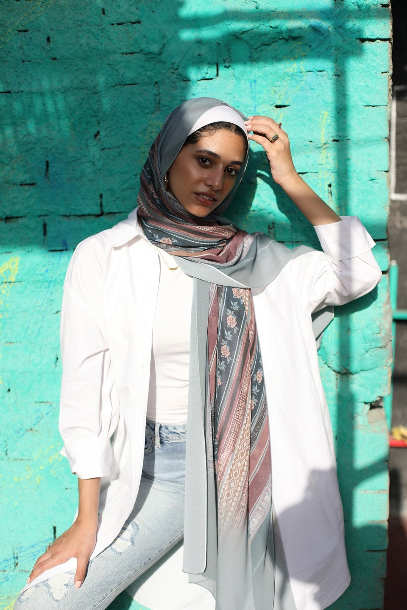 Fayroz - Lillyscarfofficial