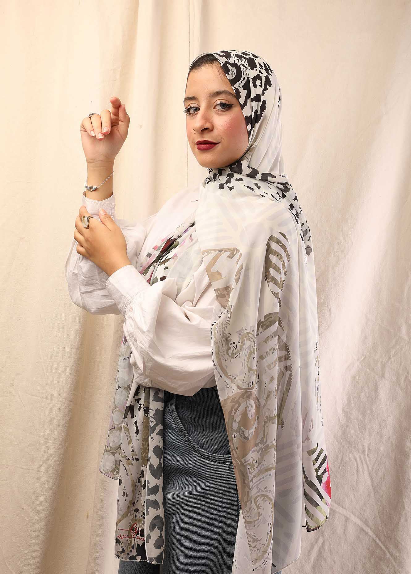 Floral Empire - Lillyscarfofficial