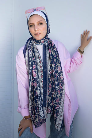 Raelynn - Lillyscarfofficial