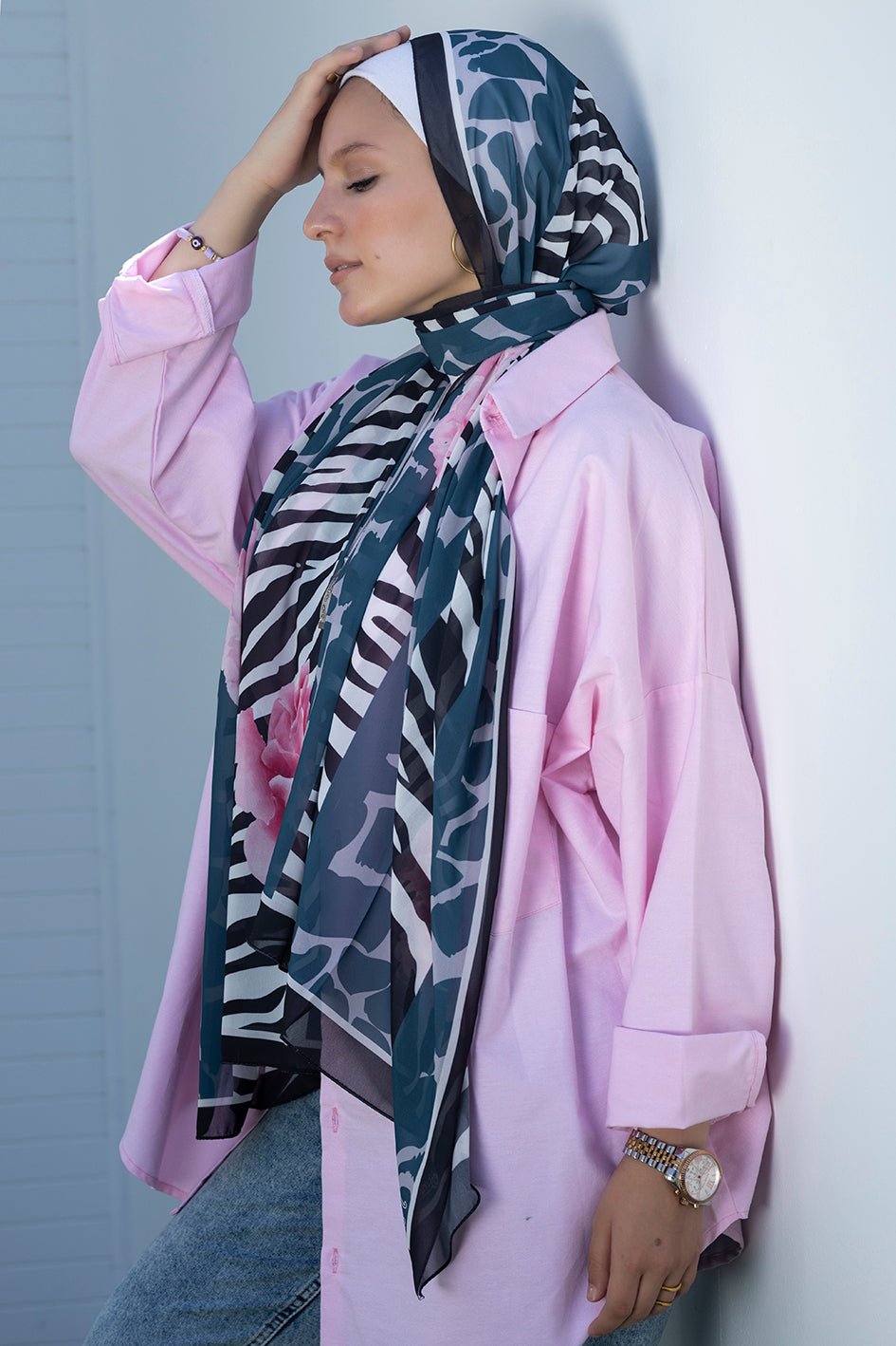Rose Verada - Lillyscarfofficial