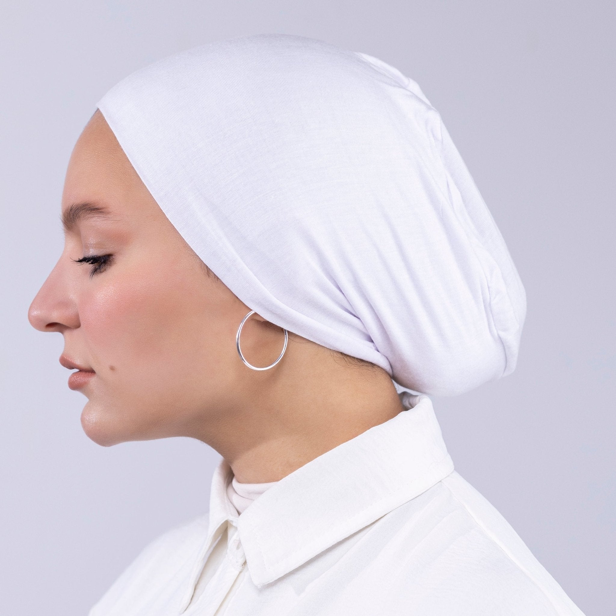 White Bandana - Closed - Lillyscarfofficial